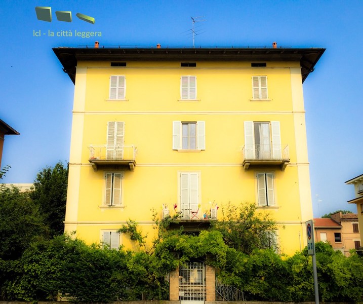 016 - Attico mansarda Parma (PR) SEMICENTRO NORD 